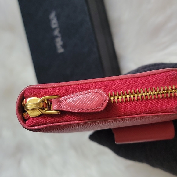 PRADA wallet - Picture 16 of 16